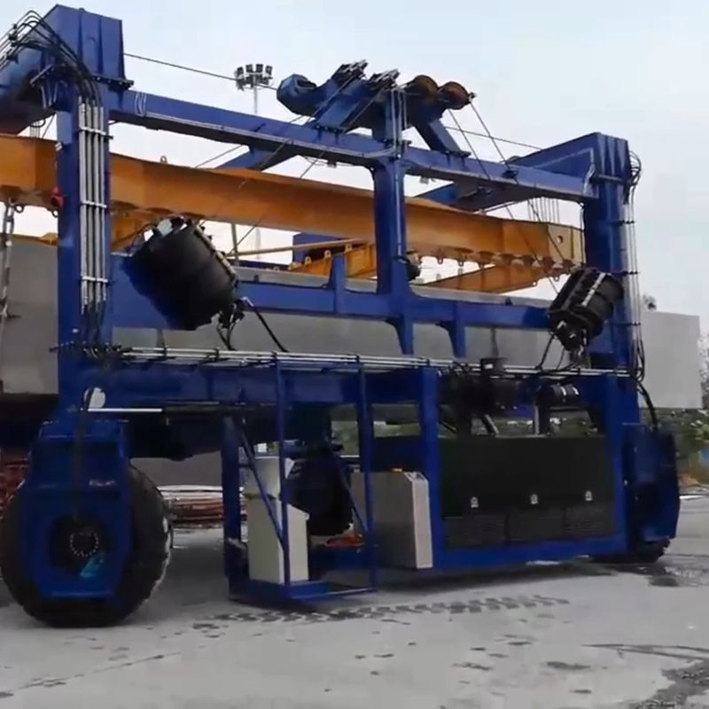Blue Cargo Mobile Gantry Crane Untuk Produk Konstruksi Beton Pracetak