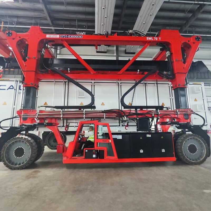 Electric Straddle Container Lifter 7km/H 3km/H Untuk Beban Besar